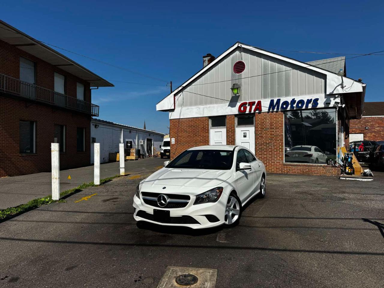 Mercedes-Benz CLA 4dr Sdn CLA 250 FWD 2016