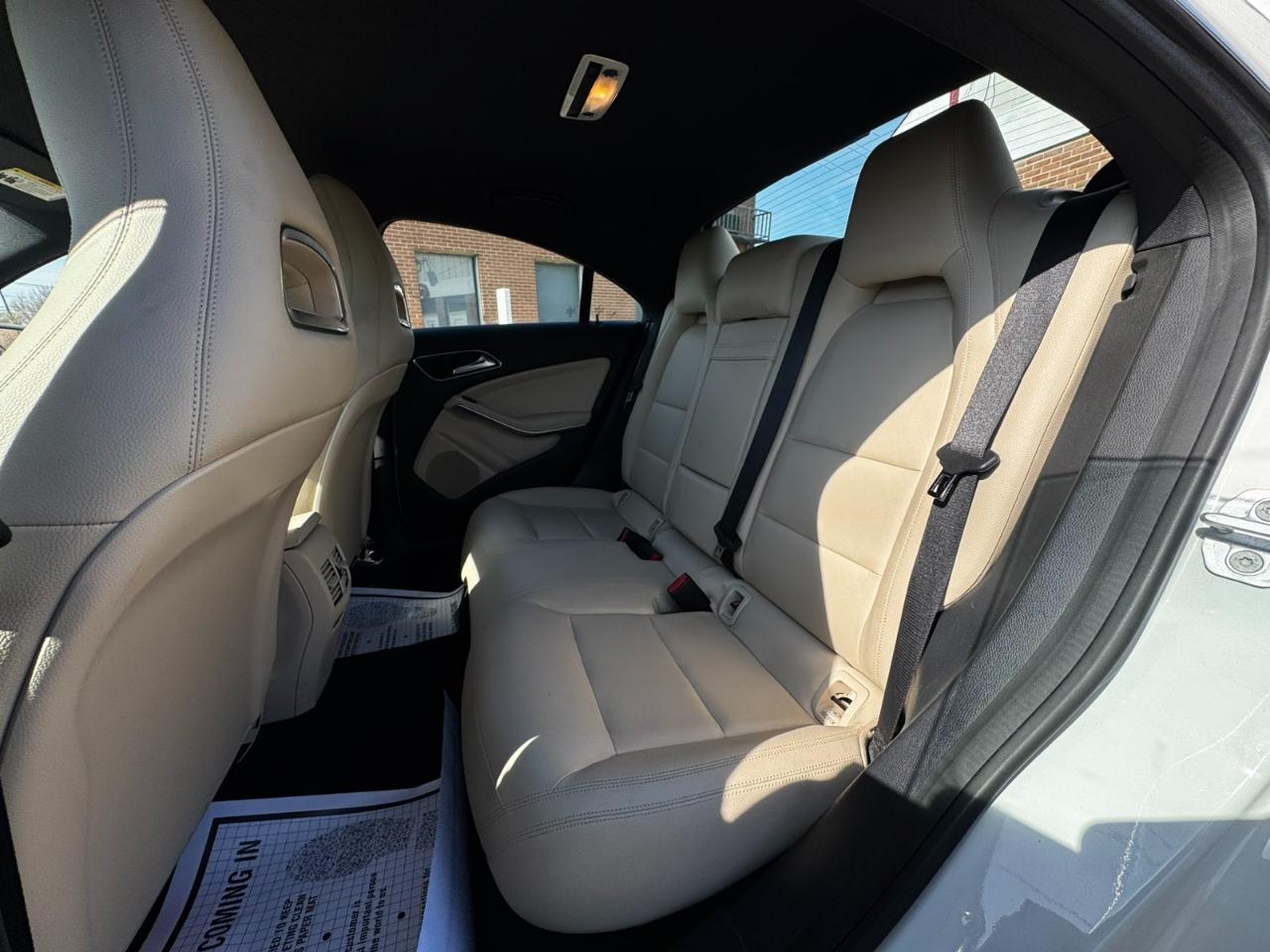 Mercedes-Benz CLA 4dr Sdn CLA 250 FWD 2016