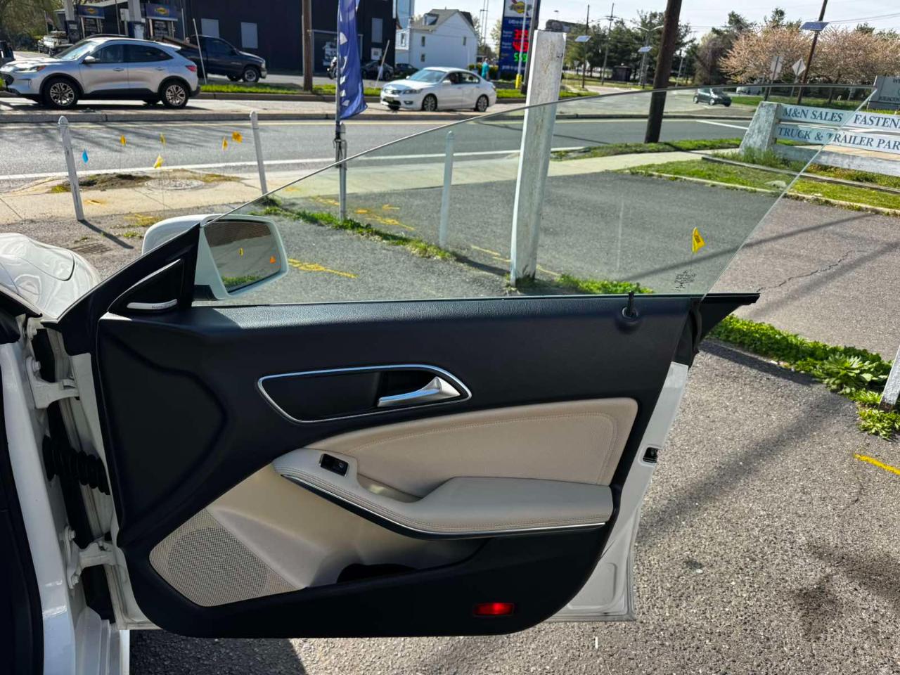 Mercedes-Benz CLA 4dr Sdn CLA 250 FWD 2016