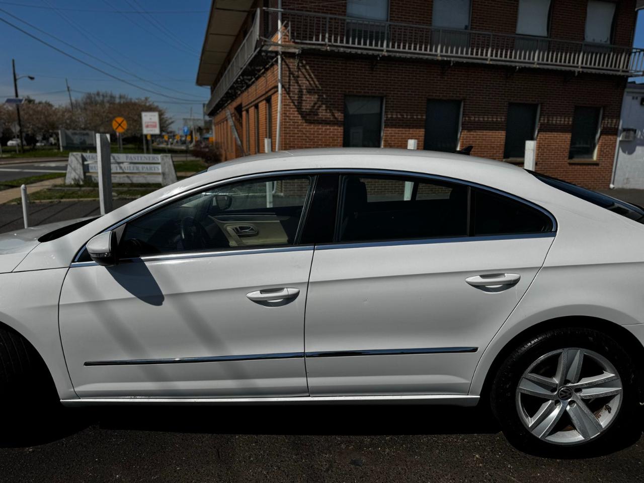 Volkswagen CC 4dr Sdn Sport Plus PZEV 2013