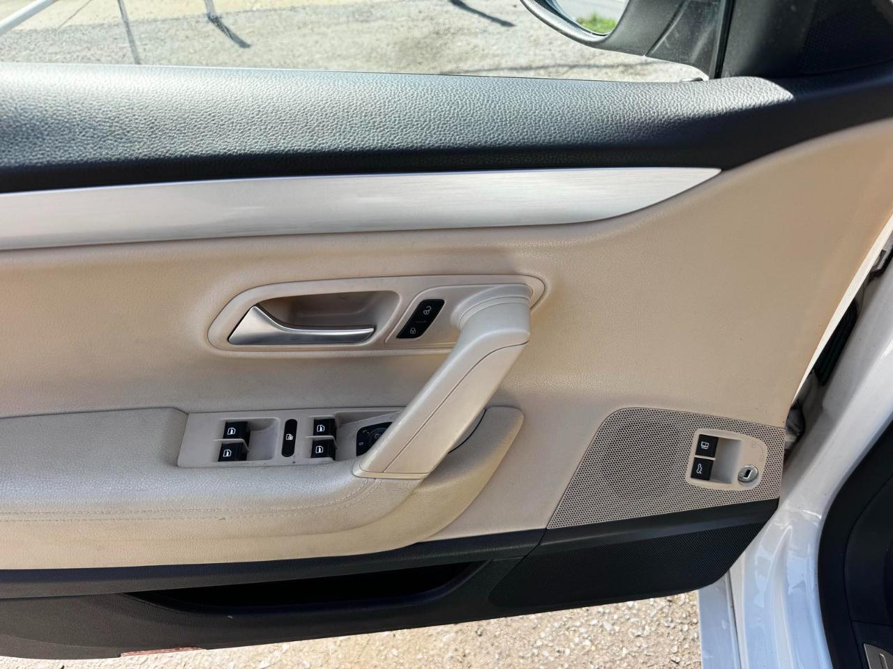 Volkswagen CC 4dr Sdn Sport Plus PZEV 2013