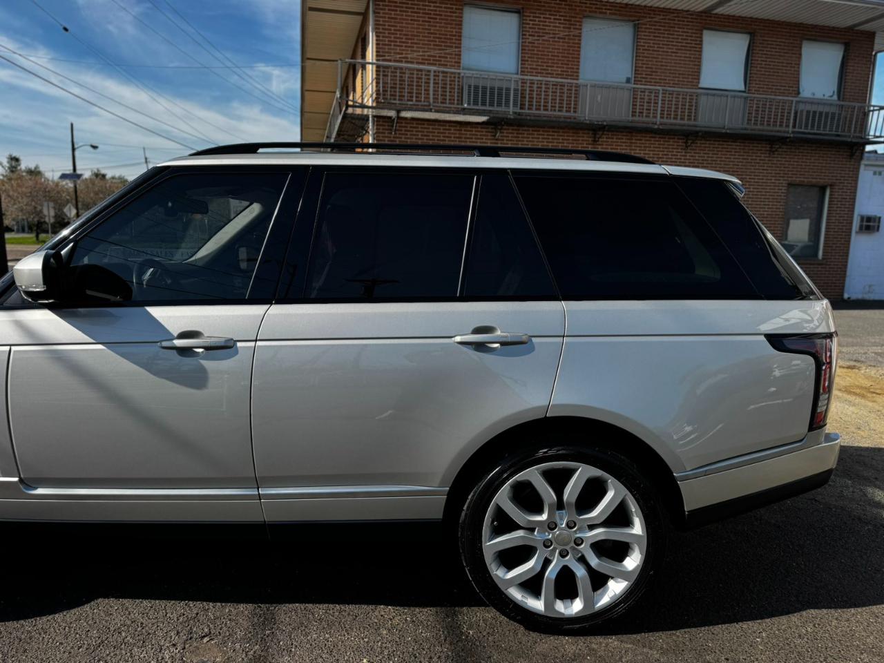 Land Rover Range Rover 4WD 4dr HSE 2014