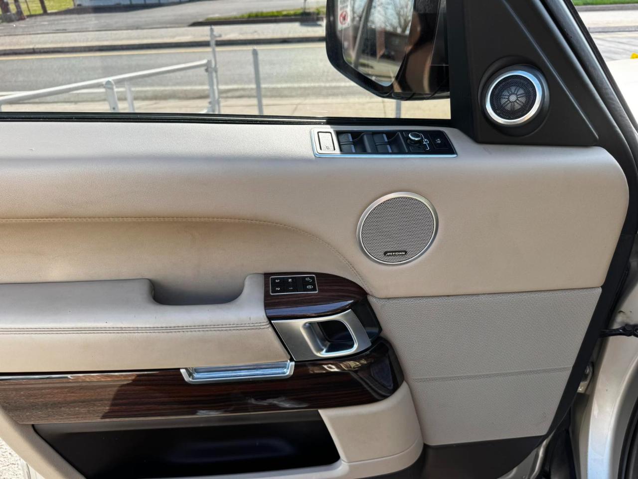 Land Rover Range Rover 4WD 4dr HSE 2014