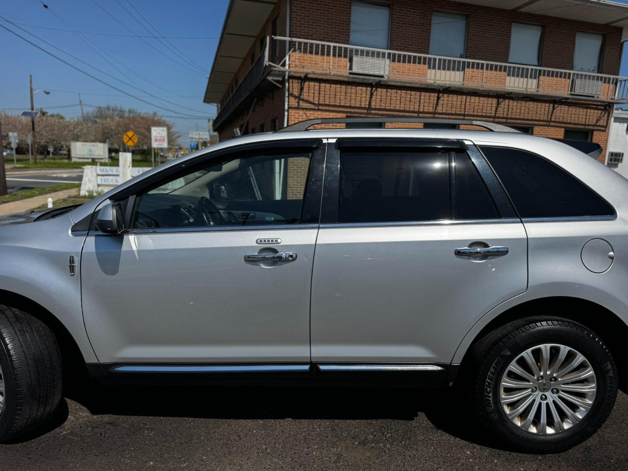 Lincoln MKX FWD 4dr 2013