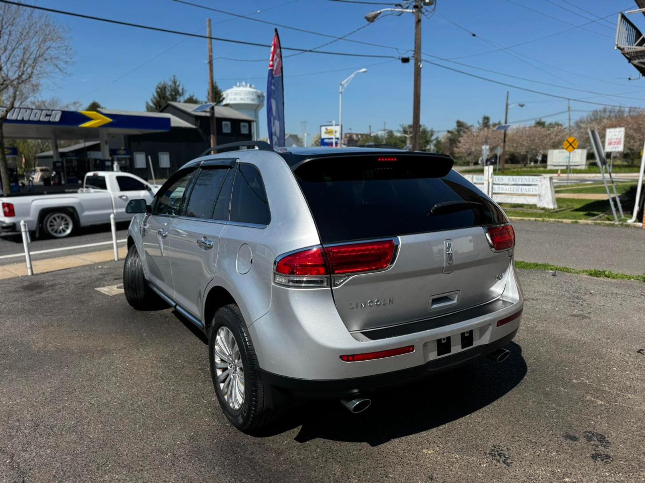 Lincoln MKX FWD 4dr 2013