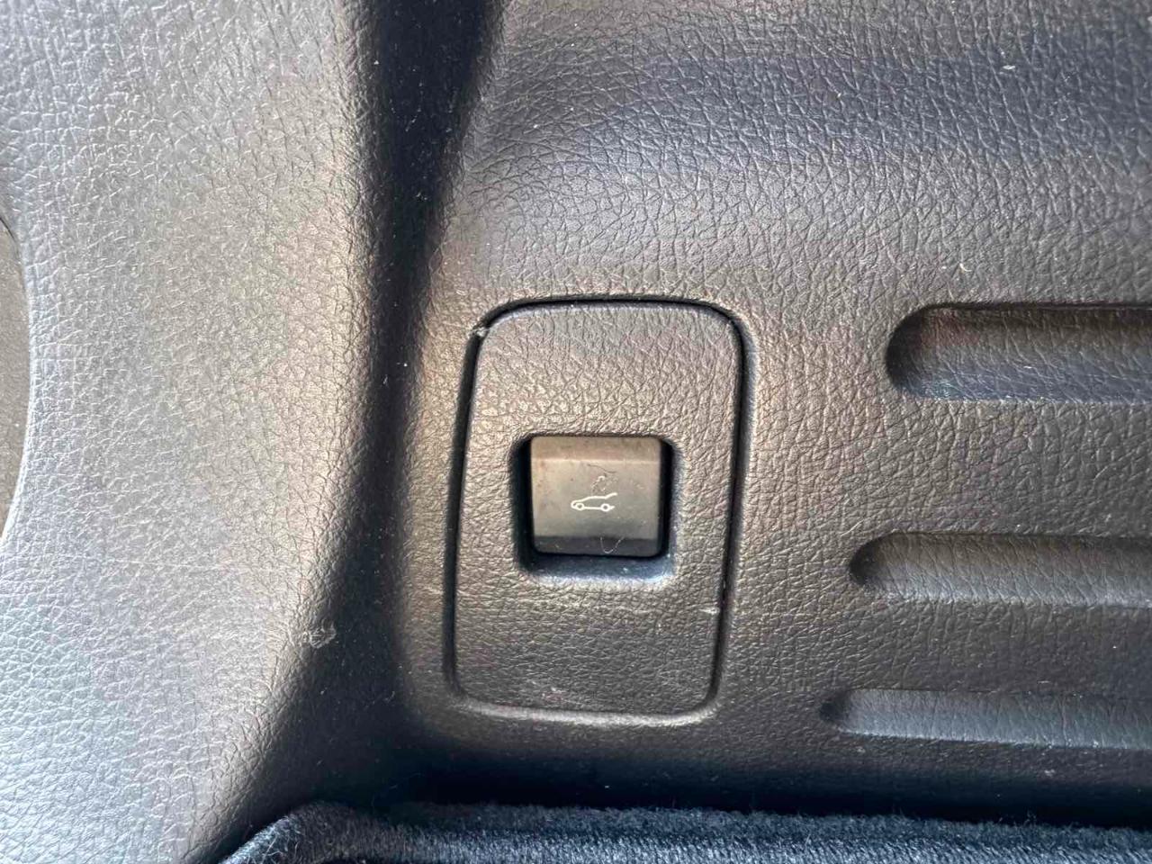 Lincoln MKX FWD 4dr 2013