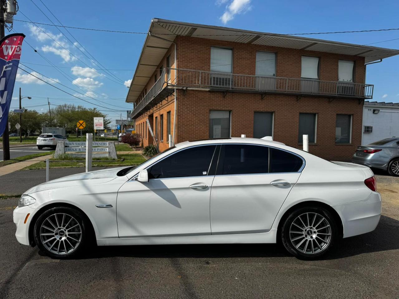 BMW 5 Series 4dr Sdn 535i xDrive AWD 2013