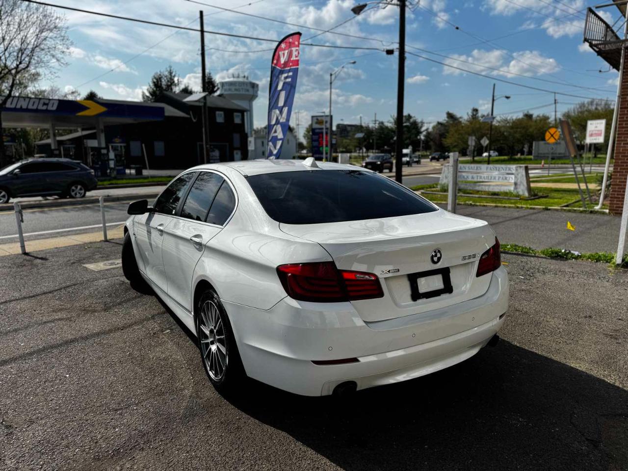 BMW 5 Series 4dr Sdn 535i xDrive AWD 2013