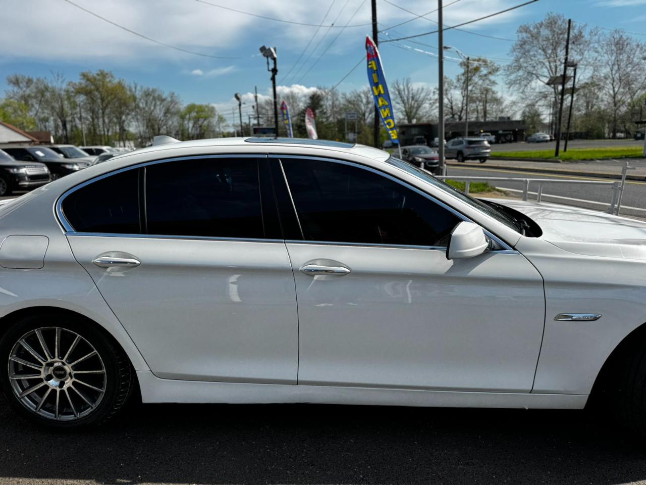 BMW 5 Series 4dr Sdn 535i xDrive AWD 2013