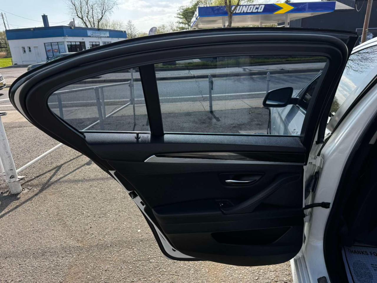 BMW 5 Series 4dr Sdn 535i xDrive AWD 2013