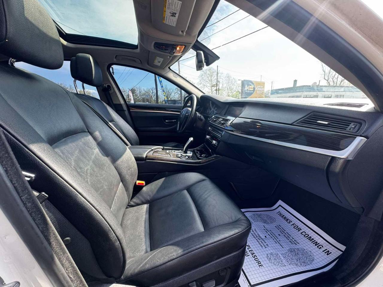 BMW 5 Series 4dr Sdn 535i xDrive AWD 2013