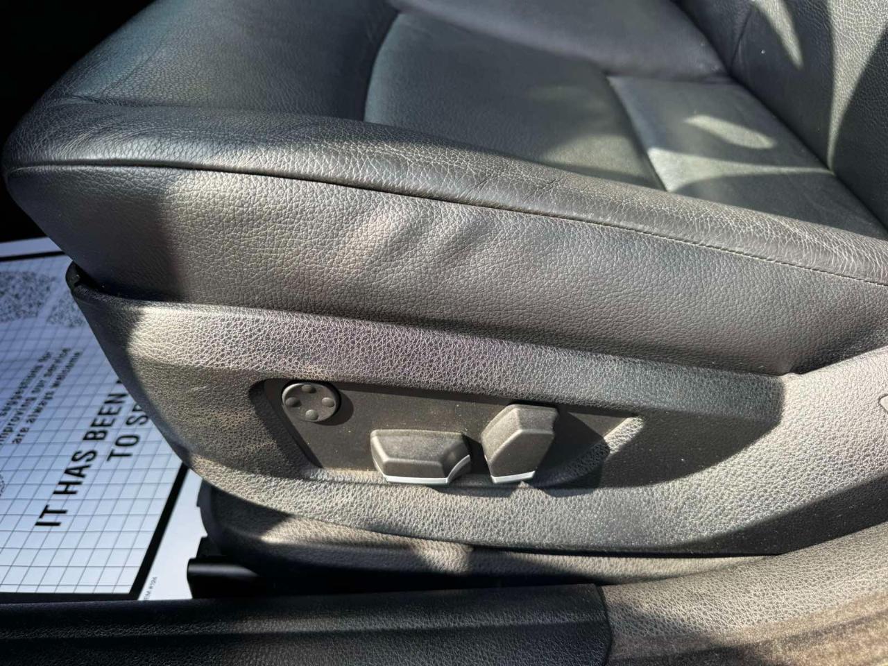 BMW 5 Series 4dr Sdn 535i xDrive AWD 2013