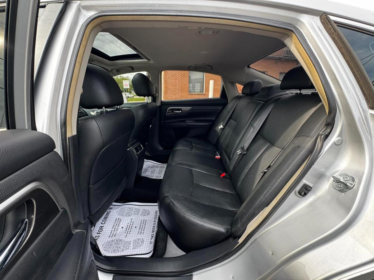 Nissan Altima 4dr Sdn V6 3.5 SL 2013