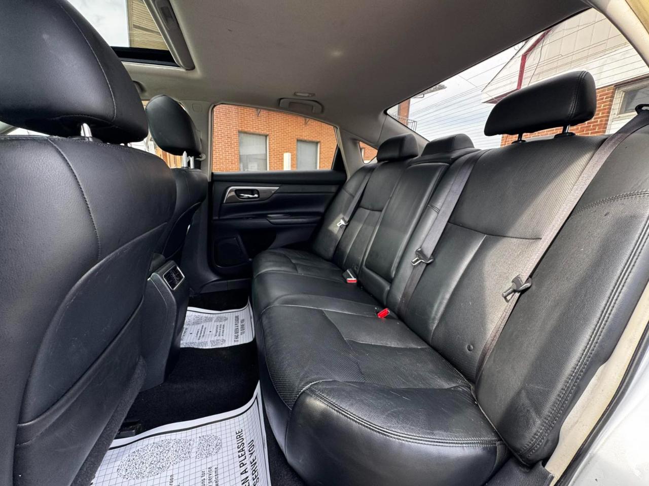 Nissan Altima 4dr Sdn V6 3.5 SL 2013