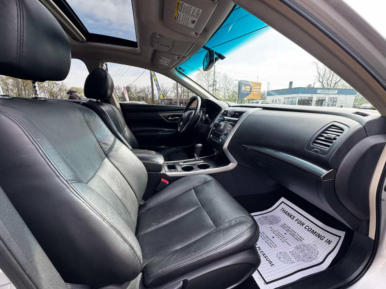 Nissan Altima 4dr Sdn V6 3.5 SL 2013