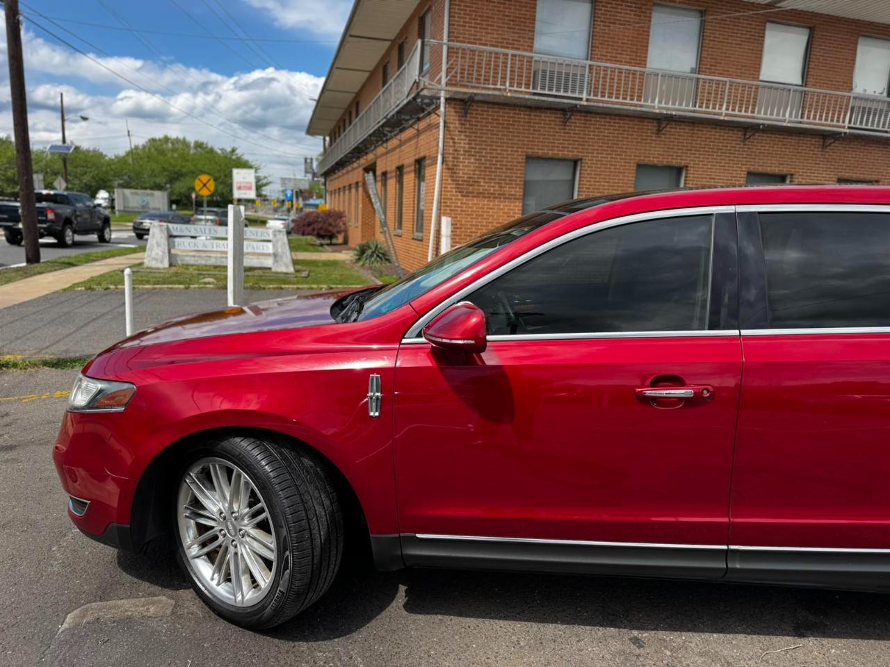 Lincoln MKT 4dr Wgn 3.5L AWD EcoBoost 2016