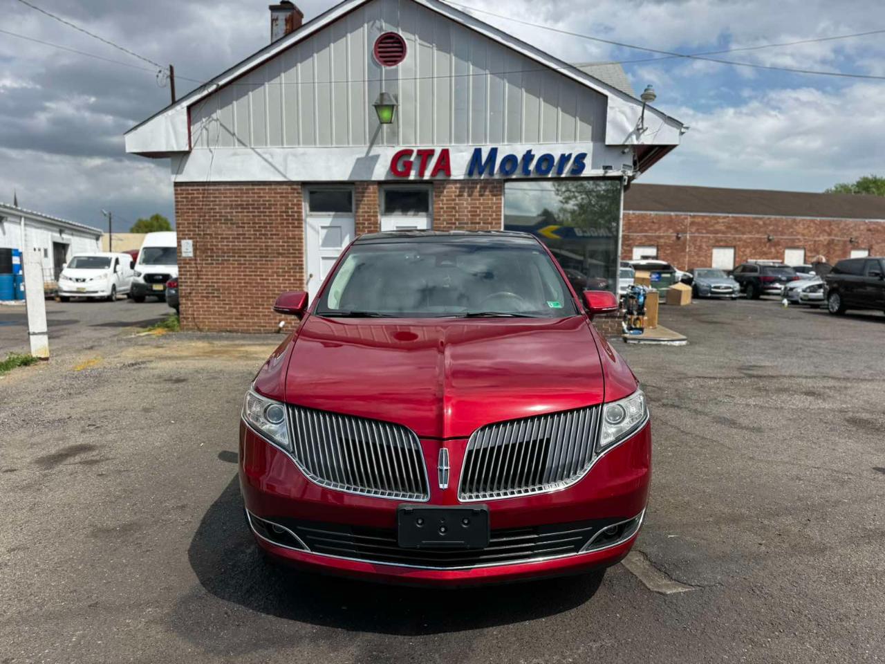 Lincoln MKT 4dr Wgn 3.5L AWD EcoBoost 2016