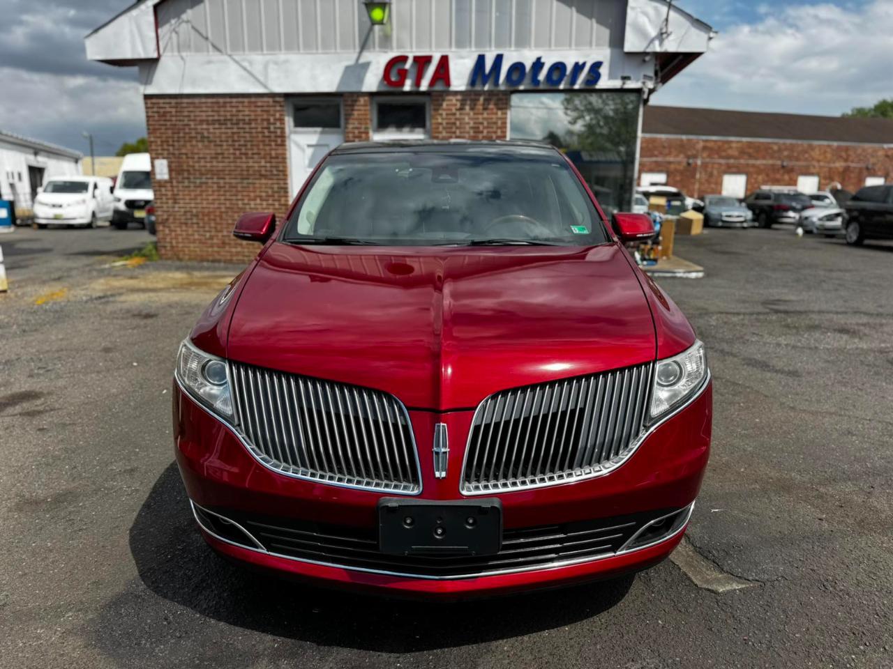 Lincoln MKT 4dr Wgn 3.5L AWD EcoBoost 2016
