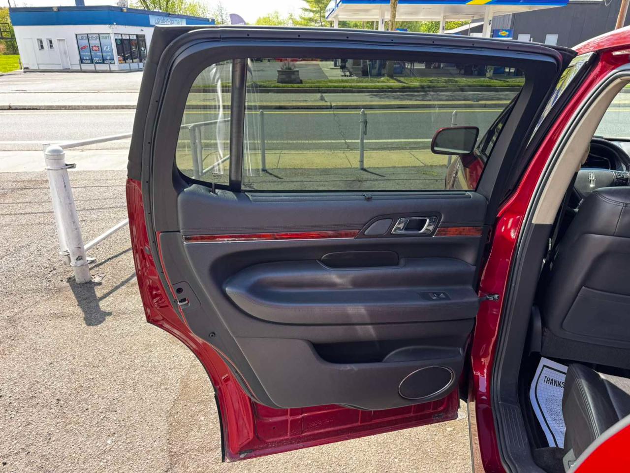 Lincoln MKT 4dr Wgn 3.5L AWD EcoBoost 2016