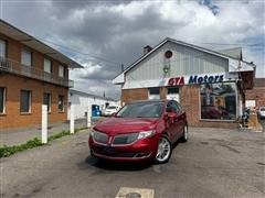 2016 Lincoln MKT 