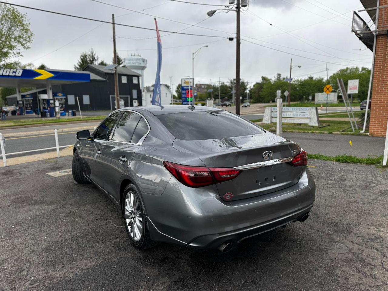 Infiniti Q50 3.0t LUXE RWD 2018