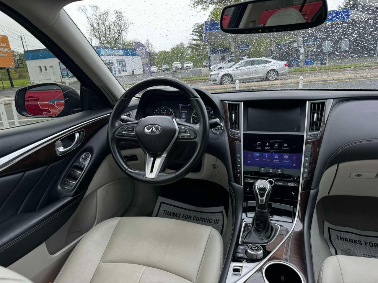 Infiniti Q50 3.0t LUXE RWD 2018