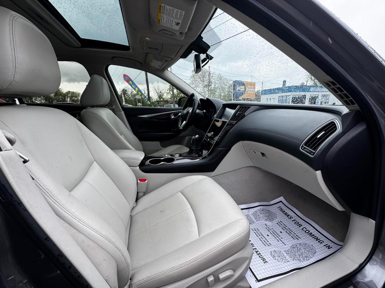 Infiniti Q50 3.0t LUXE RWD 2018