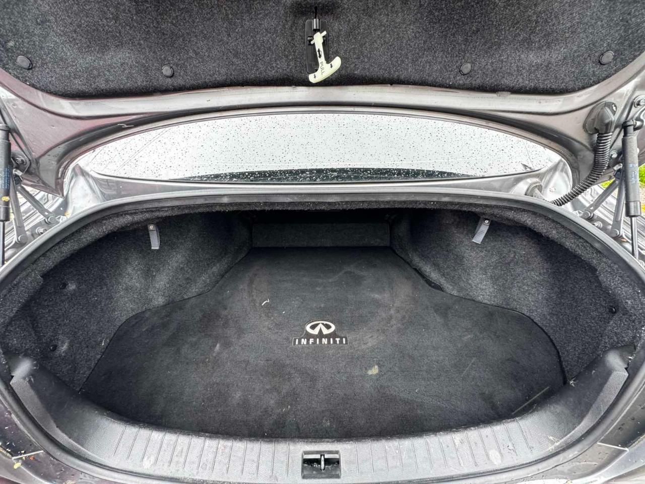 Infiniti Q50 3.0t LUXE RWD 2018