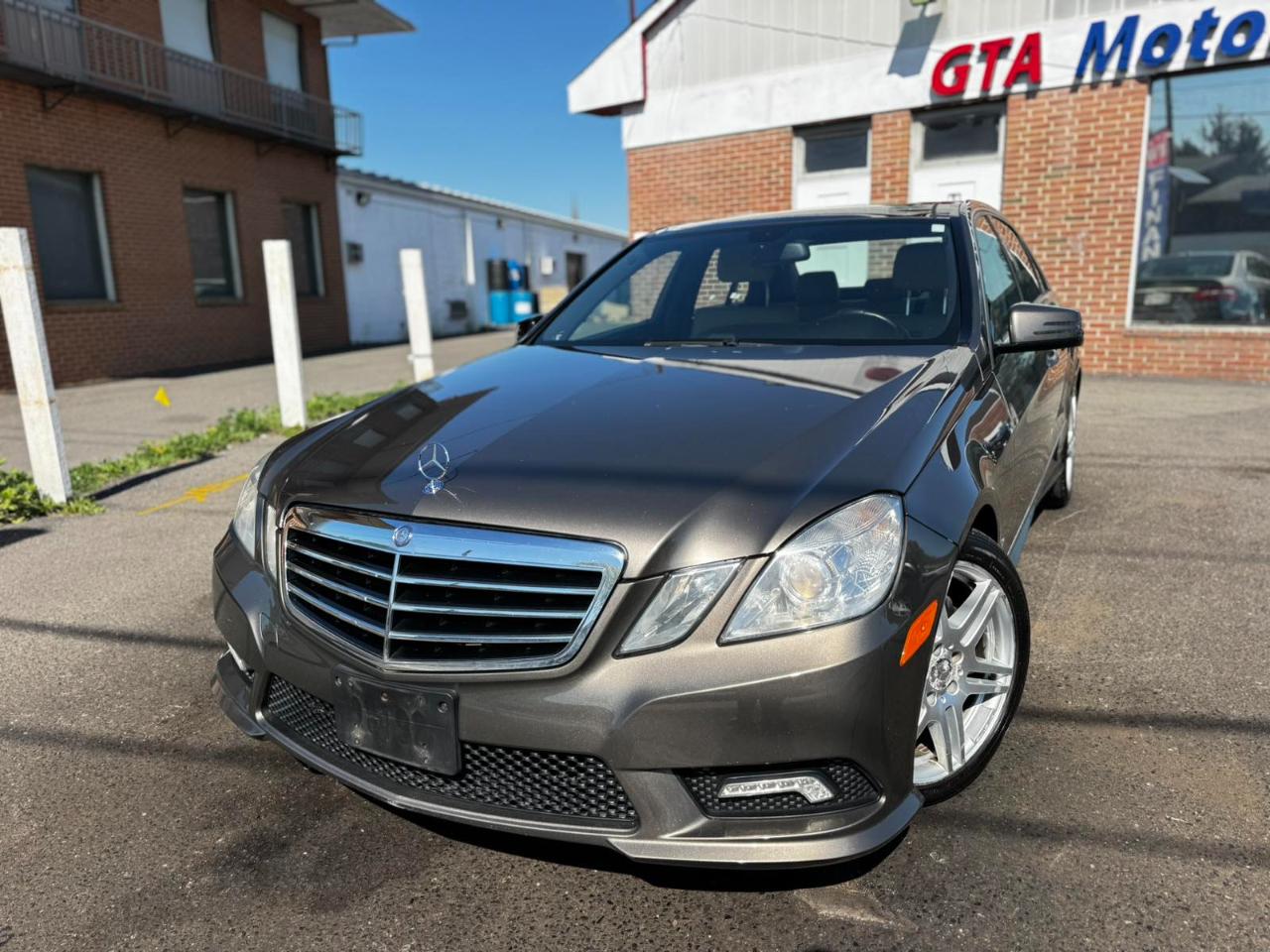 Mercedes-Benz E-Class 4dr Sdn E 350 Sport 4MATIC 2011