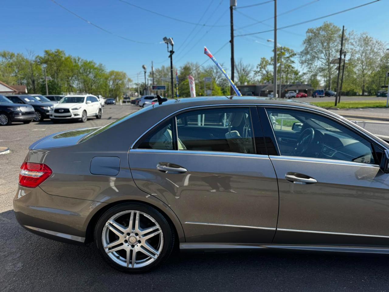 Mercedes-Benz E-Class 4dr Sdn E 350 Sport 4MATIC 2011