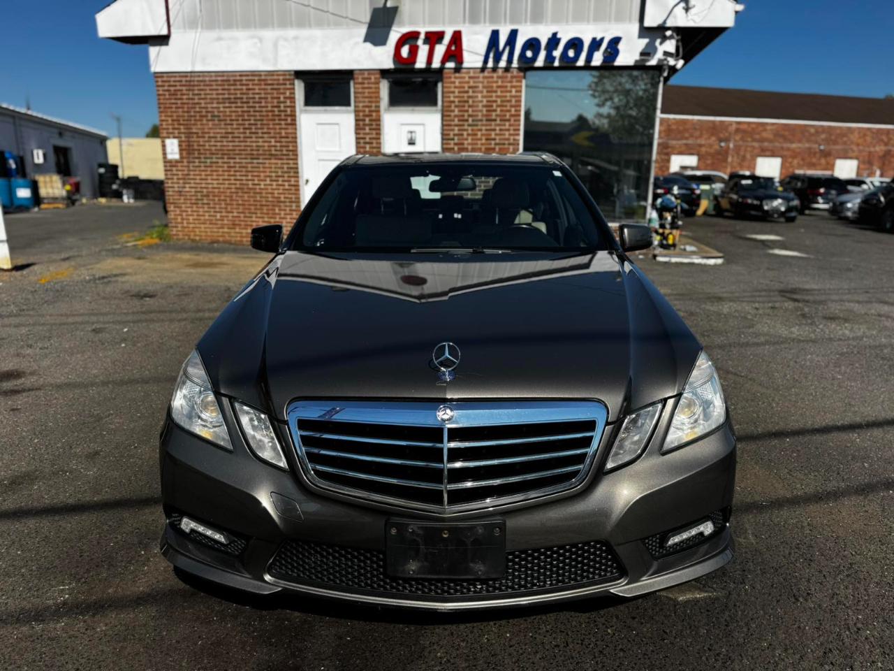 Mercedes-Benz E-Class 4dr Sdn E 350 Sport 4MATIC 2011