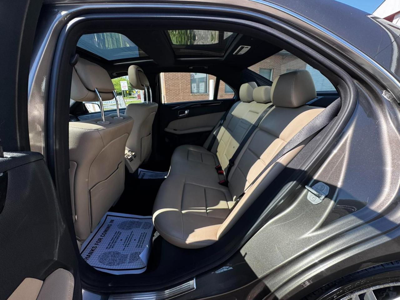 Mercedes-Benz E-Class 4dr Sdn E 350 Sport 4MATIC 2011