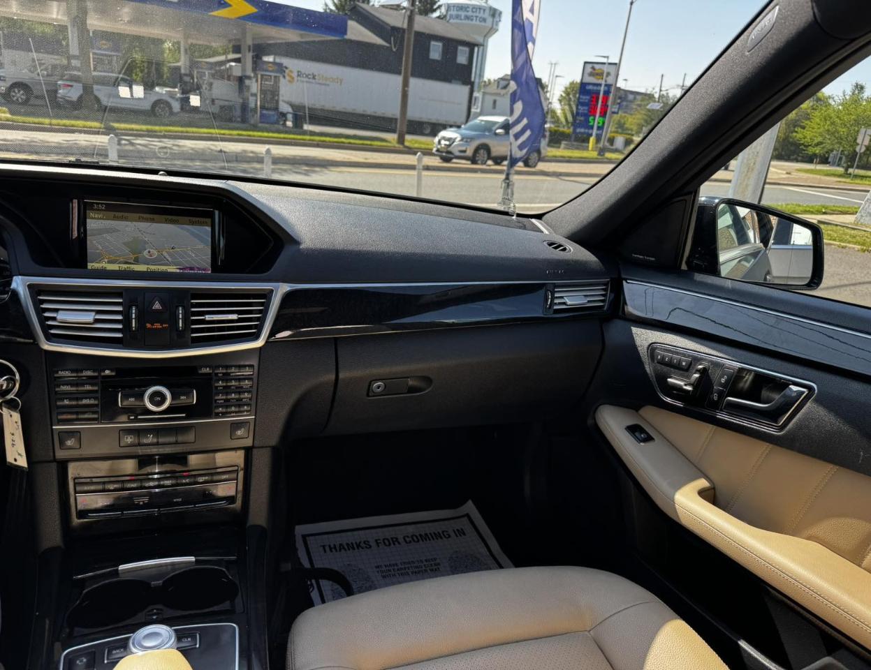 Mercedes-Benz E-Class 4dr Sdn E 350 Sport 4MATIC 2011