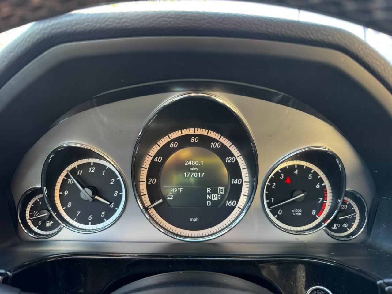 Mercedes-Benz E-Class 4dr Sdn E 350 Sport 4MATIC 2011