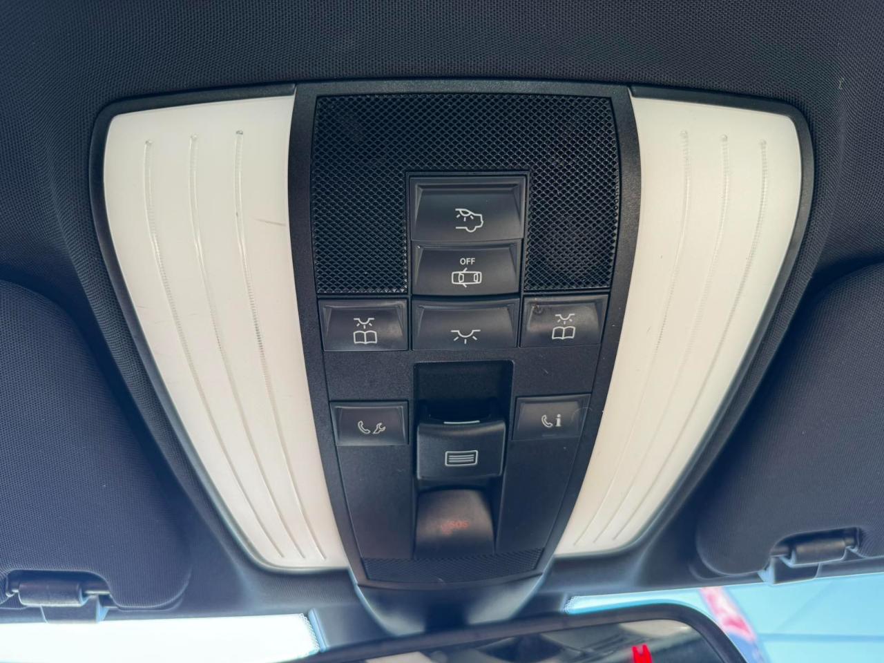 Mercedes-Benz E-Class 4dr Sdn E 350 Sport 4MATIC 2011