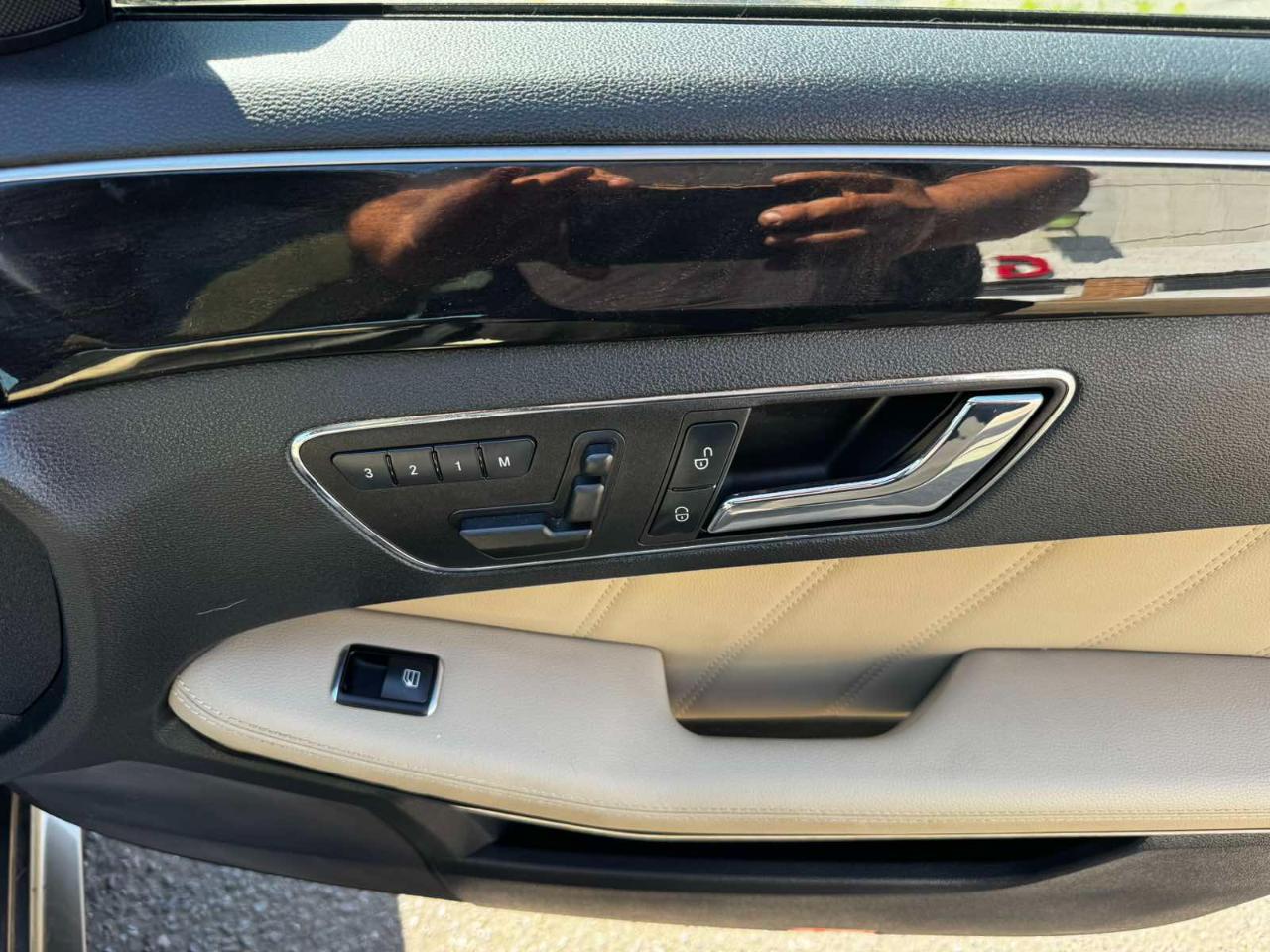 Mercedes-Benz E-Class 4dr Sdn E 350 Sport 4MATIC 2011