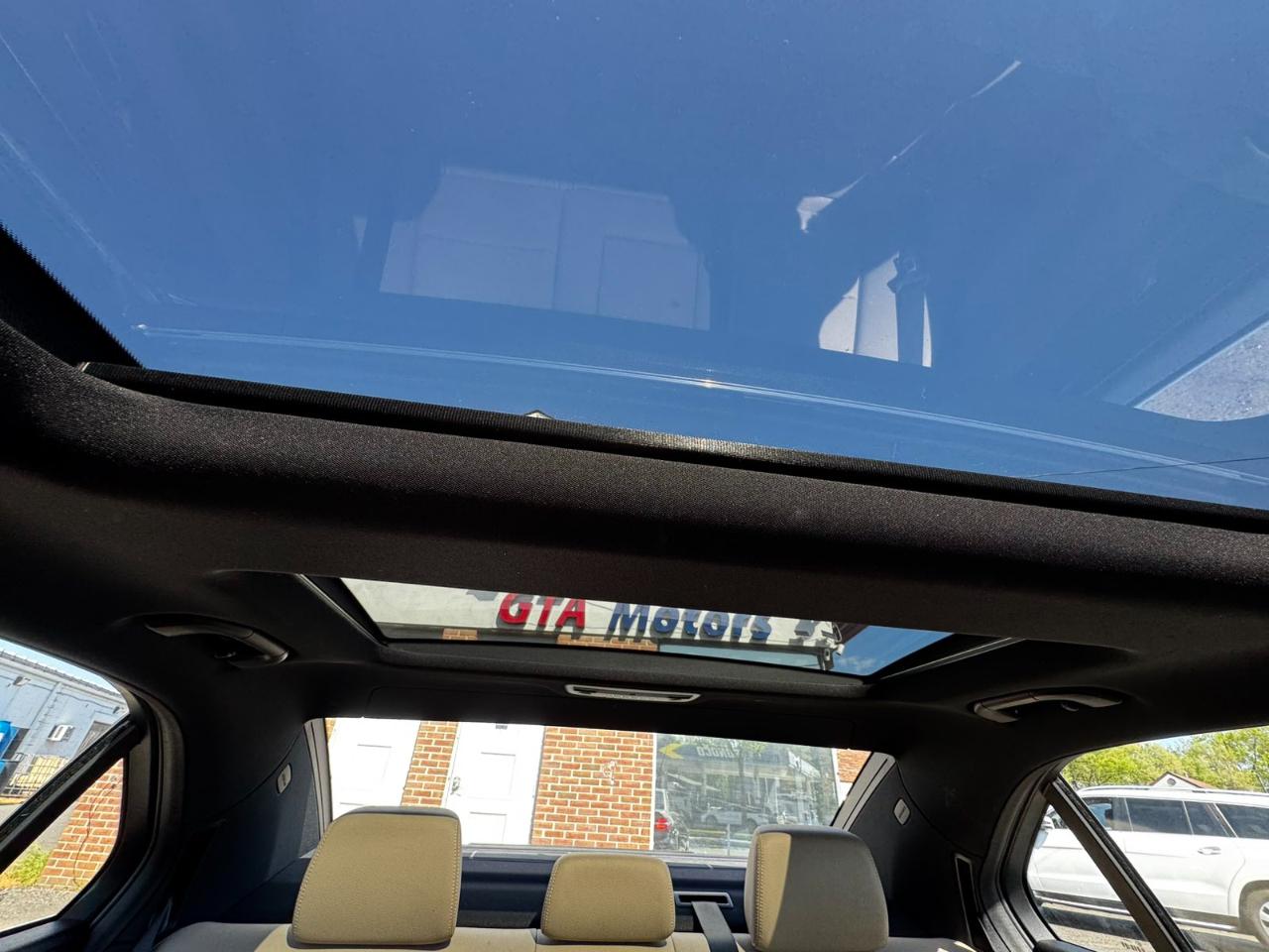 Mercedes-Benz E-Class 4dr Sdn E 350 Sport 4MATIC 2011