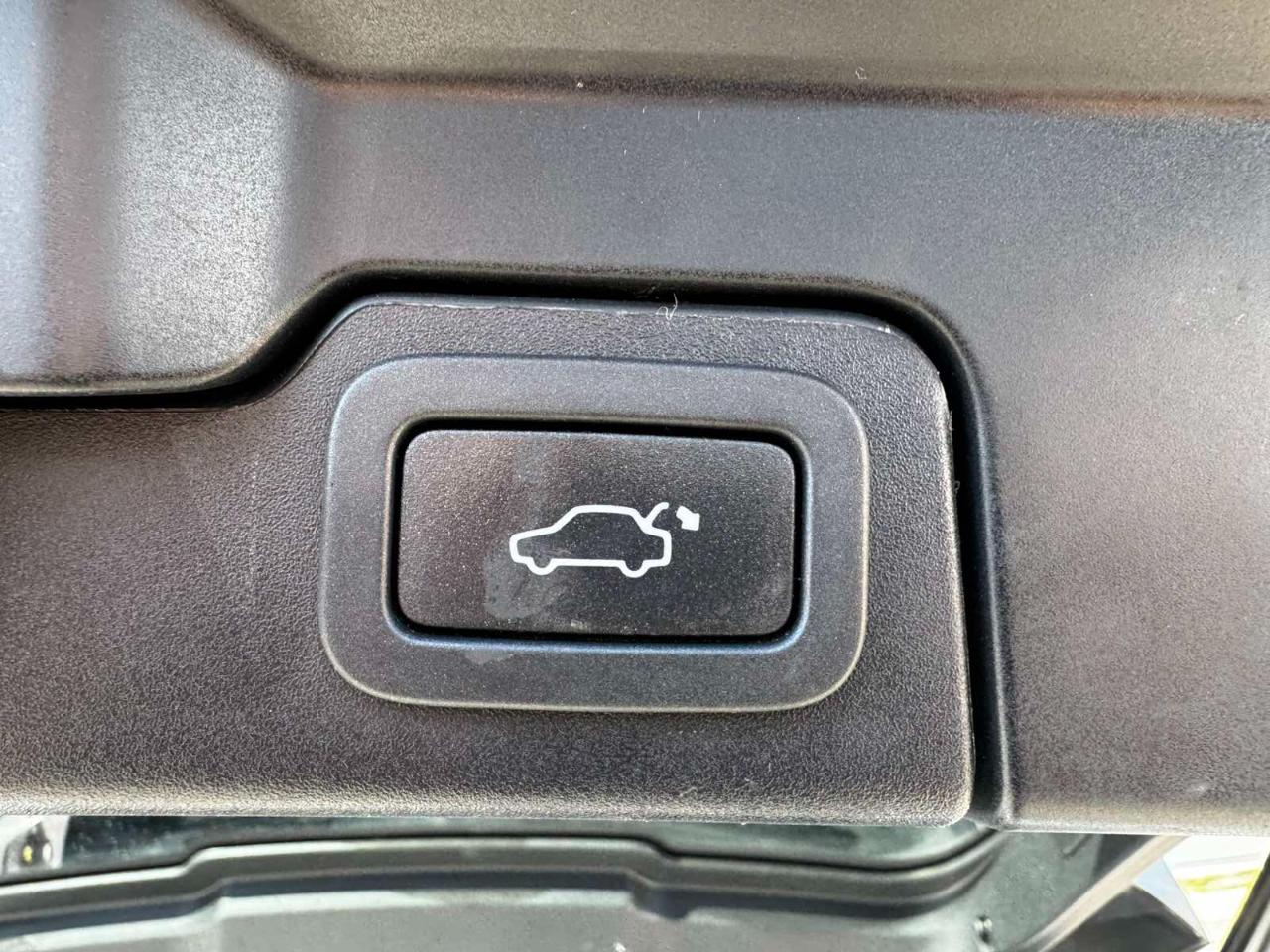 Land Rover Range Rover Evoque 5dr HB Prestige 2014