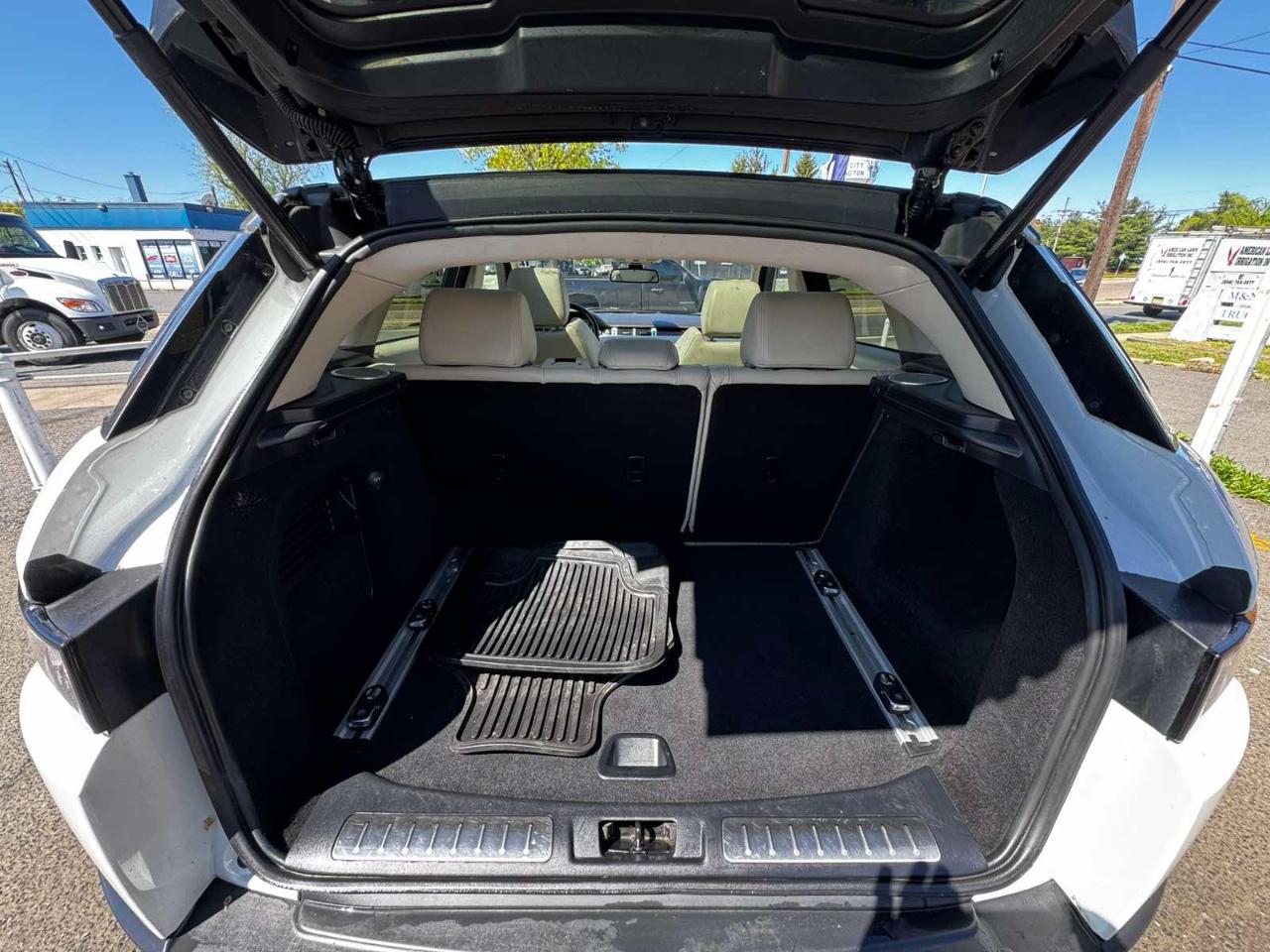 Land Rover Range Rover Evoque 5dr HB Prestige 2014