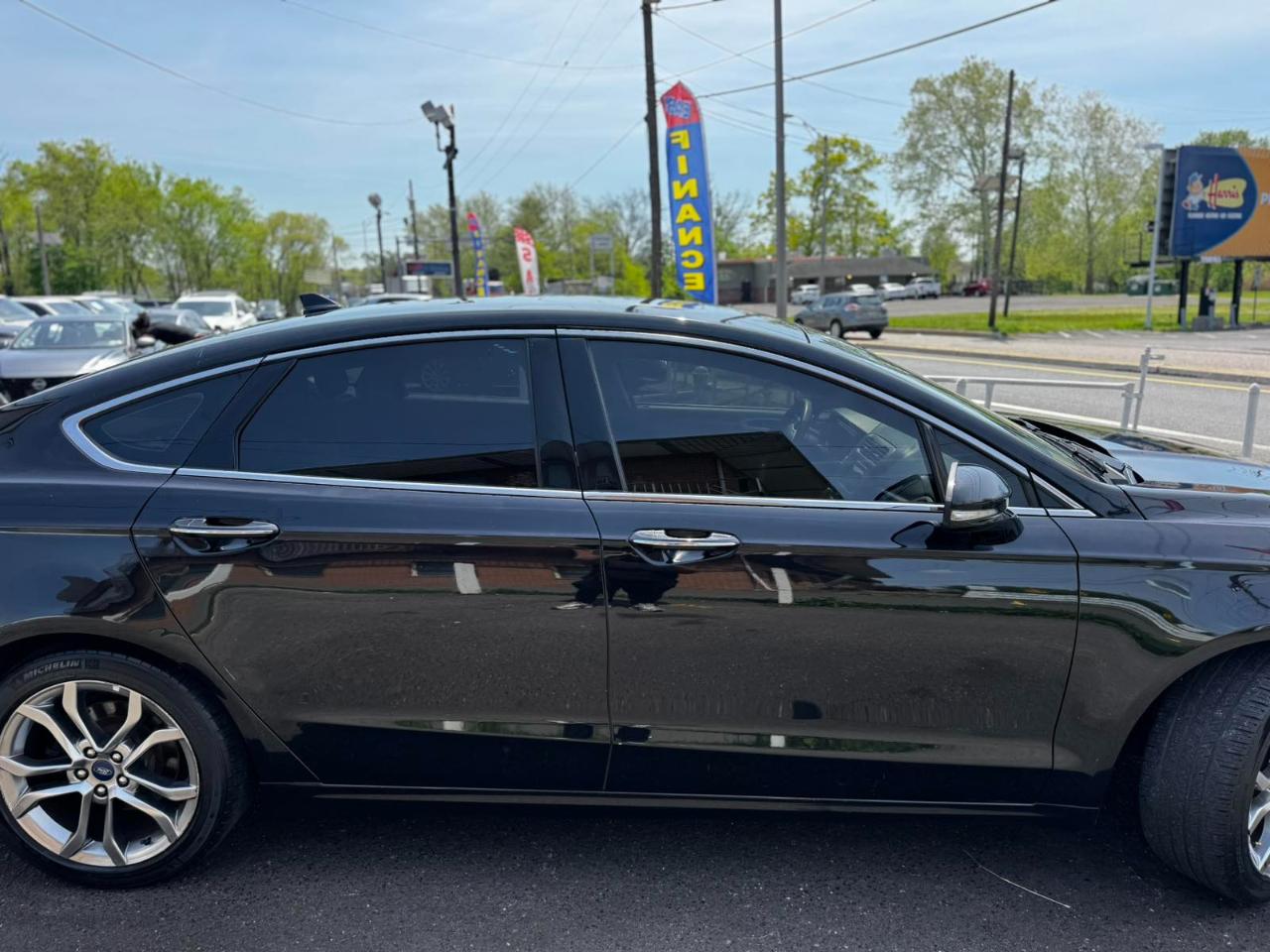Ford Fusion SEL FWD 2019