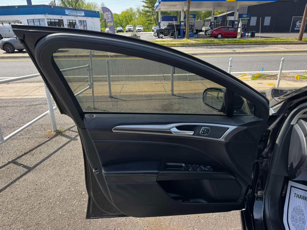 Ford Fusion SEL FWD 2019