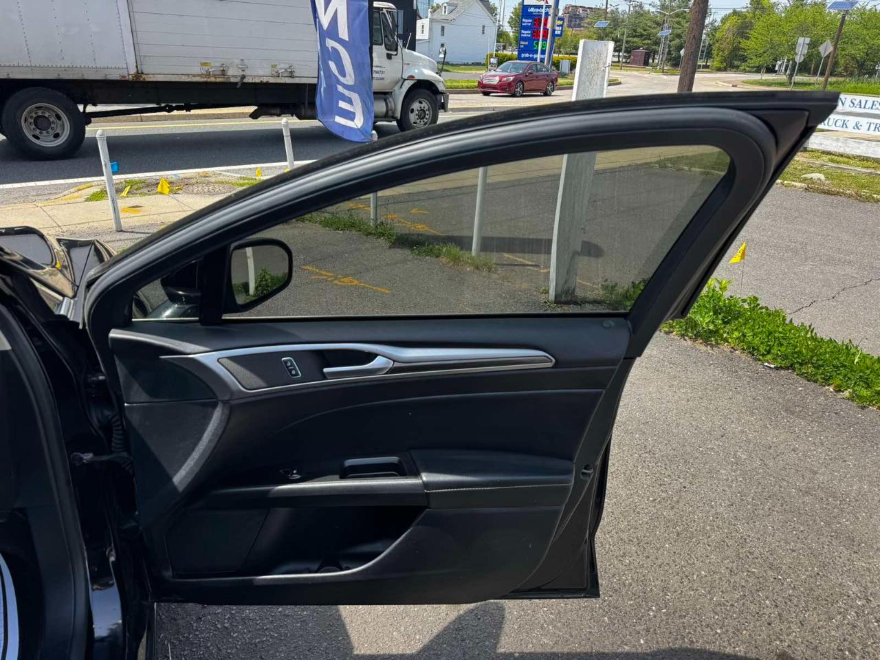 Ford Fusion SEL FWD 2019