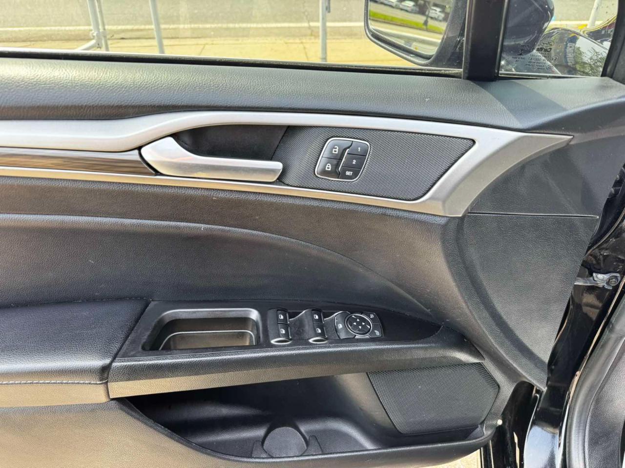 Ford Fusion SEL FWD 2019