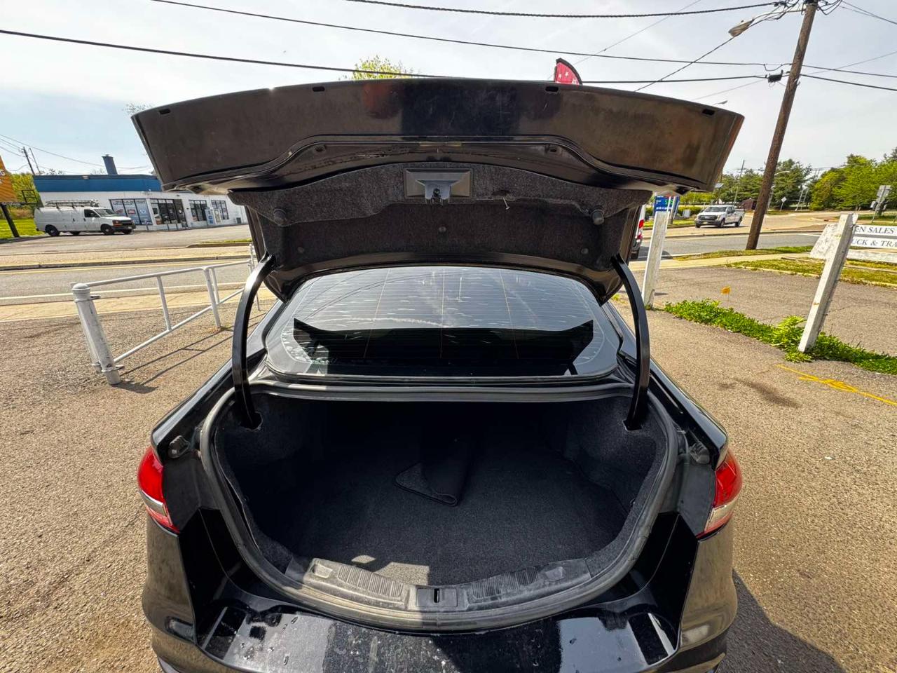 Ford Fusion SEL FWD 2019