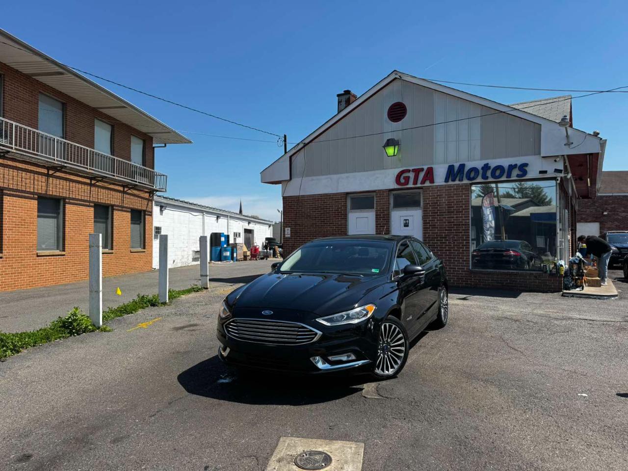 Ford Fusion Hybrid Titanium FWD 2018