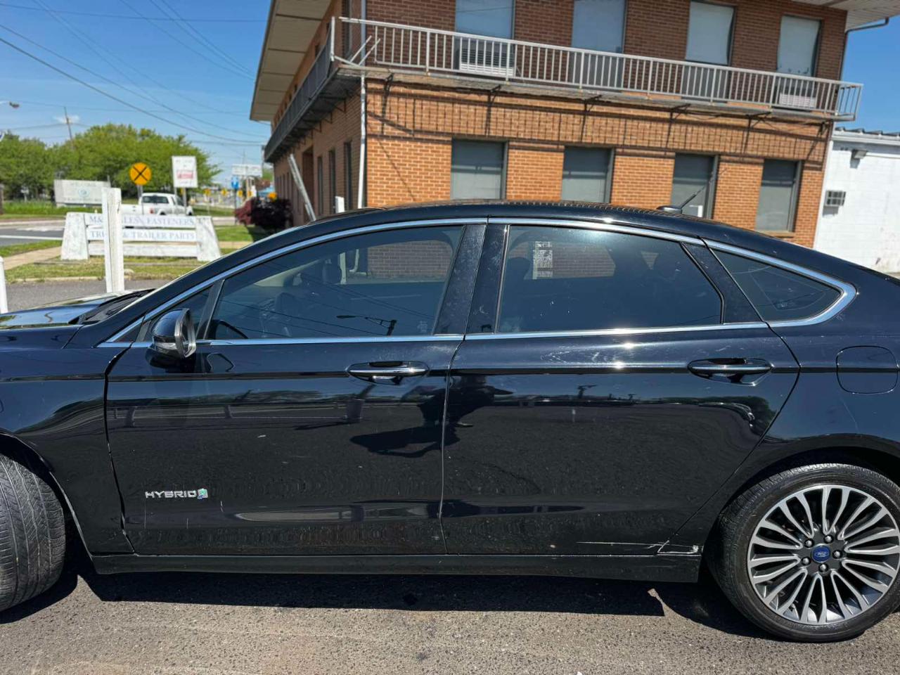 Ford Fusion Hybrid Titanium FWD 2018