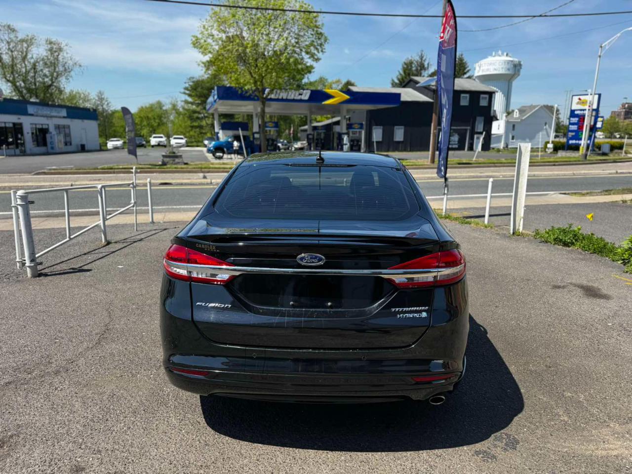 Ford Fusion Hybrid Titanium FWD 2018
