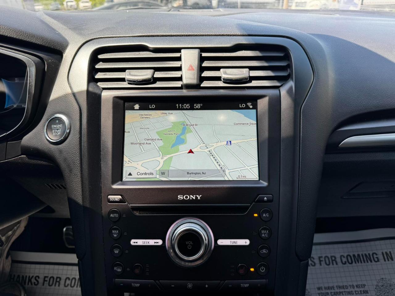 Ford Fusion Hybrid Titanium FWD 2018