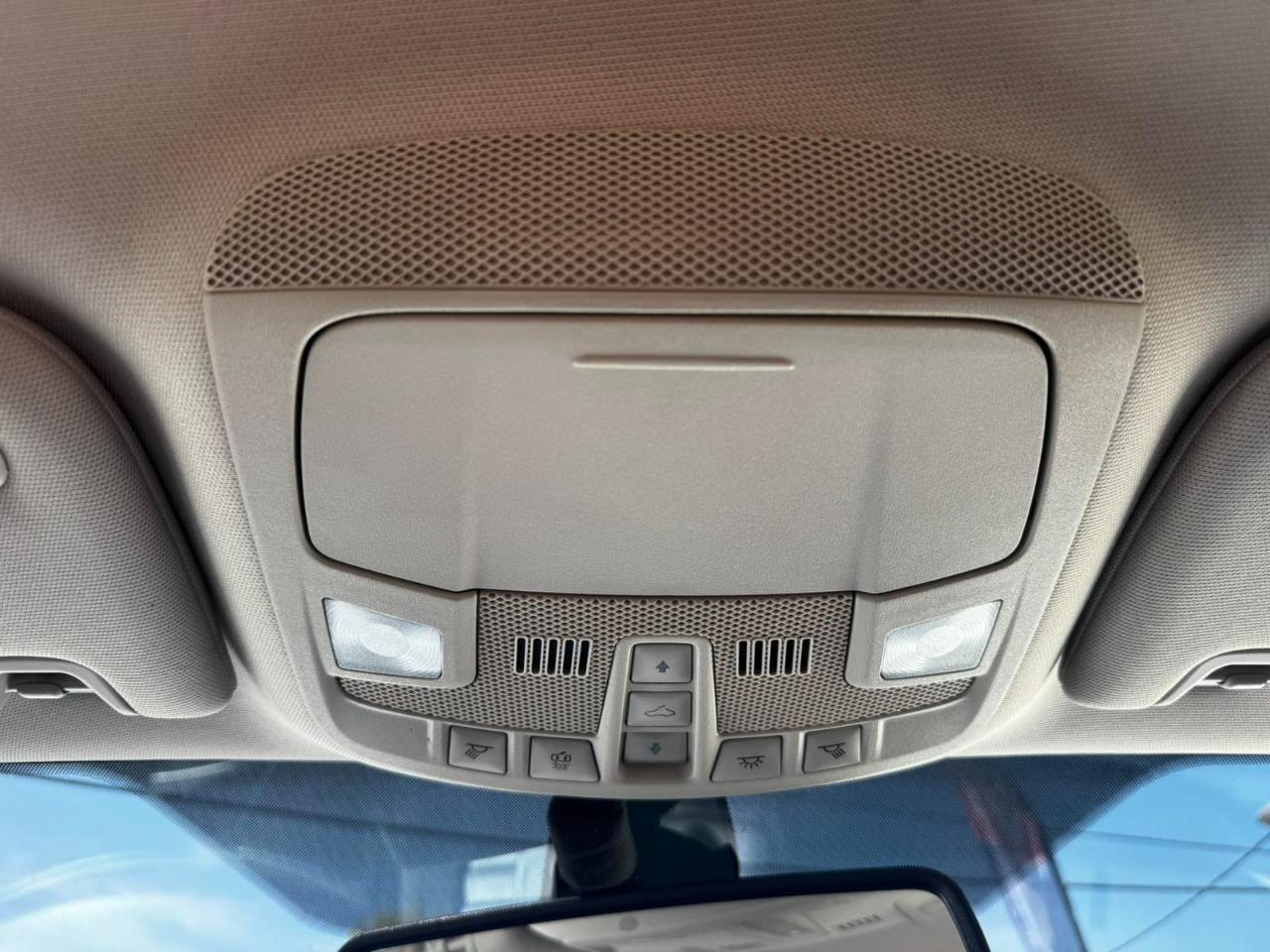 Ford Fusion Hybrid Titanium FWD 2018