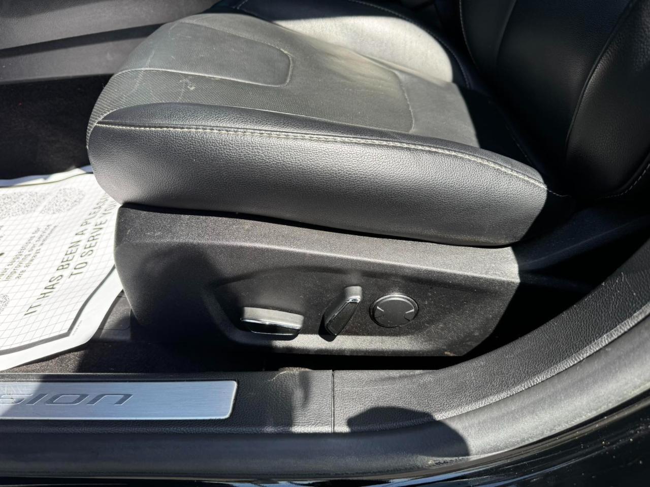 Ford Fusion Hybrid Titanium FWD 2018